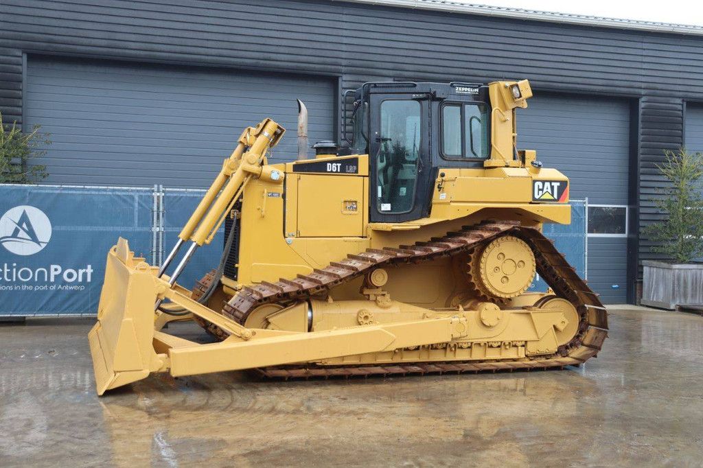 Bulldozer Caterpillar D6T LGP Diesel