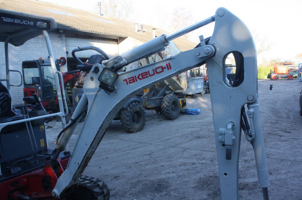 Minigraver Takeuchi TB216 Diesel 2017