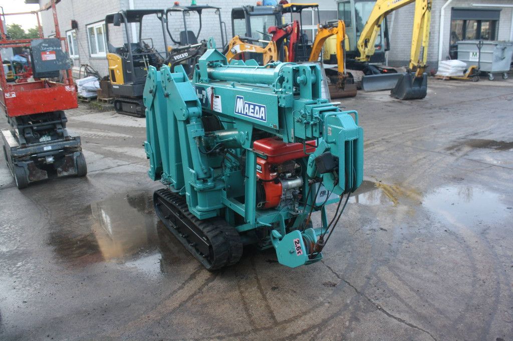 Raupenkran Maeda 266 Diesel 8m 2008