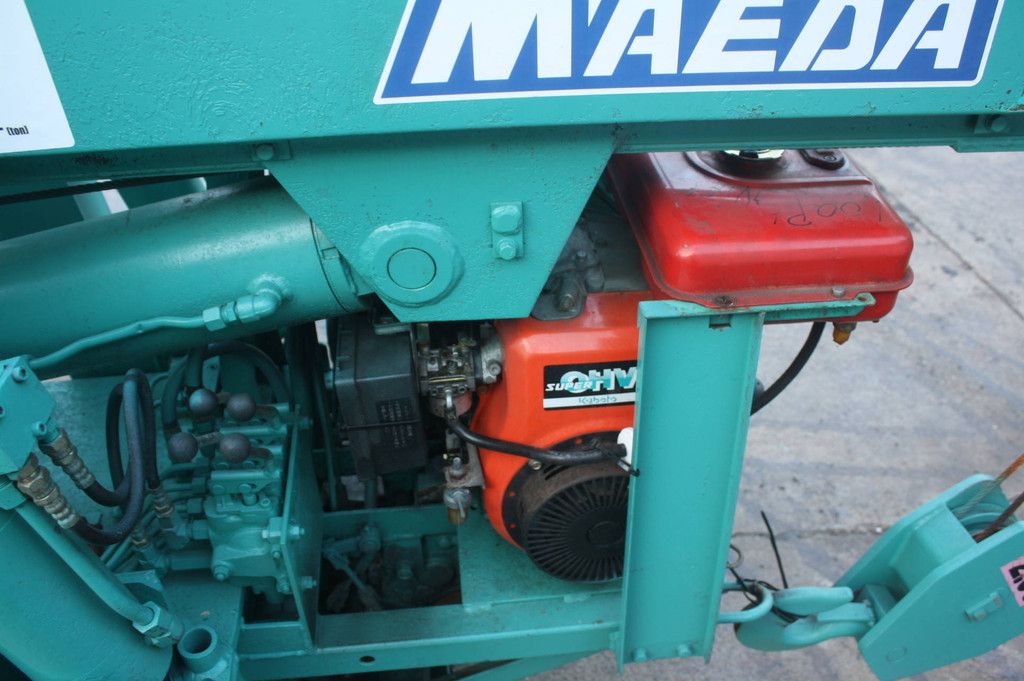 Raupenkran Maeda 266 Diesel 8m 2008