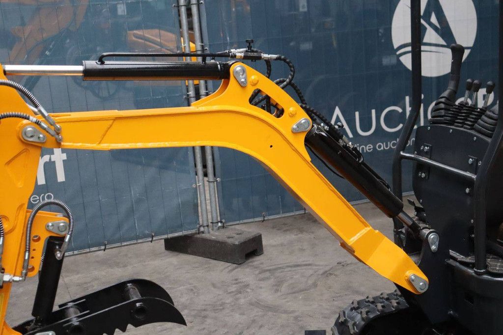 Minigraver Landward XT10PRO Diesel 7kW 2025 Nieuw