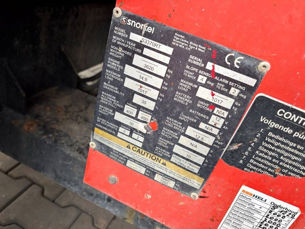 Scissor lift Snorkel S3370RT Diesel 12m 2012