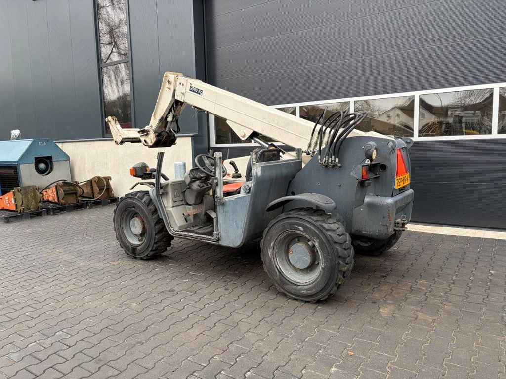 Verreiker Terex Telelift 2506 Diesel 2500kg 6m 2005