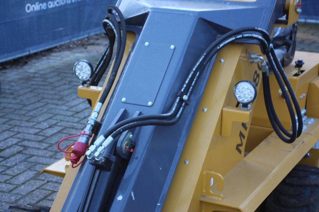 Skid Steer Loader Machpro MP-S800 Petrol 13hp 2025