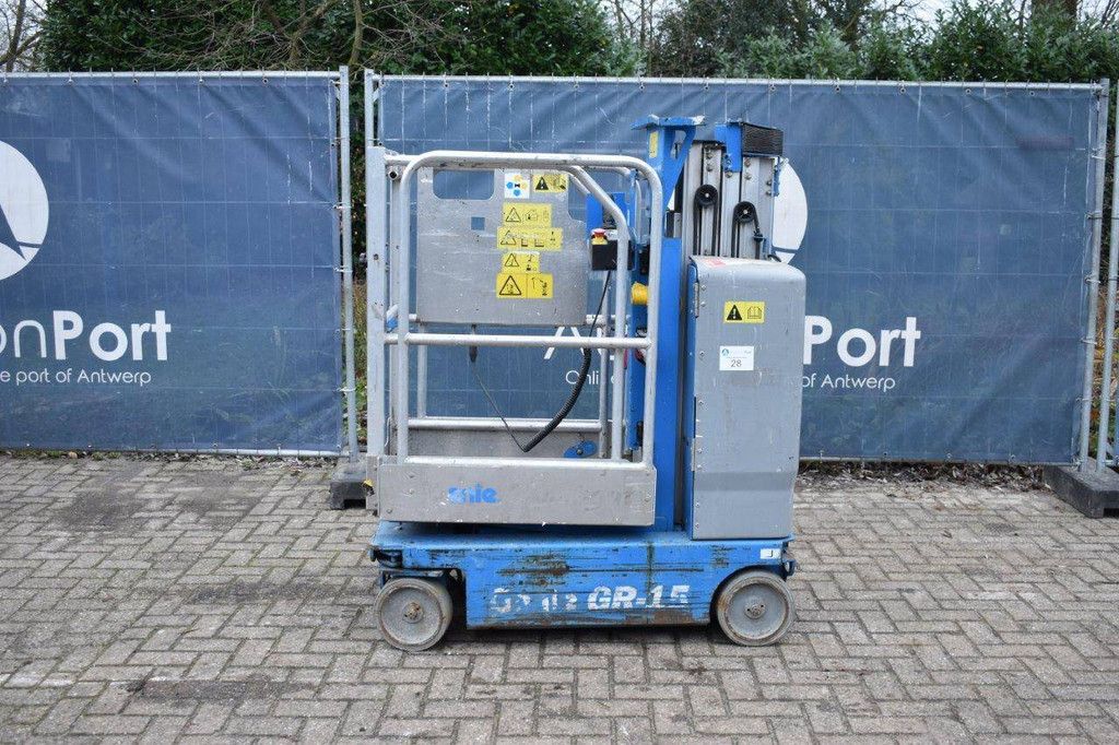 Genie GR-15 Elektrischer Mastlift 4,5 m
