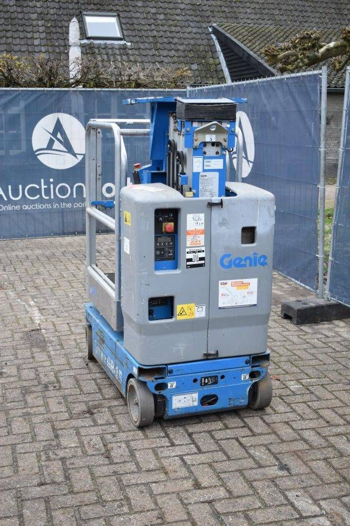 Genie GR-15 Elektrischer Mastlift 4,5 m