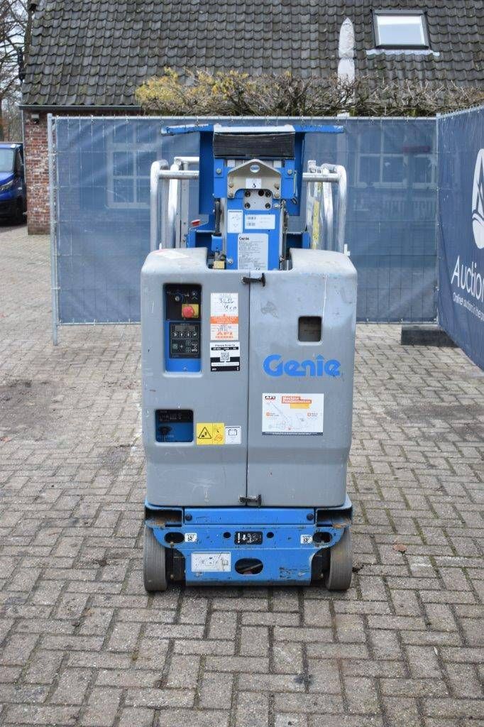 Genie GR-15 Elektrischer Mastlift 4,5 m