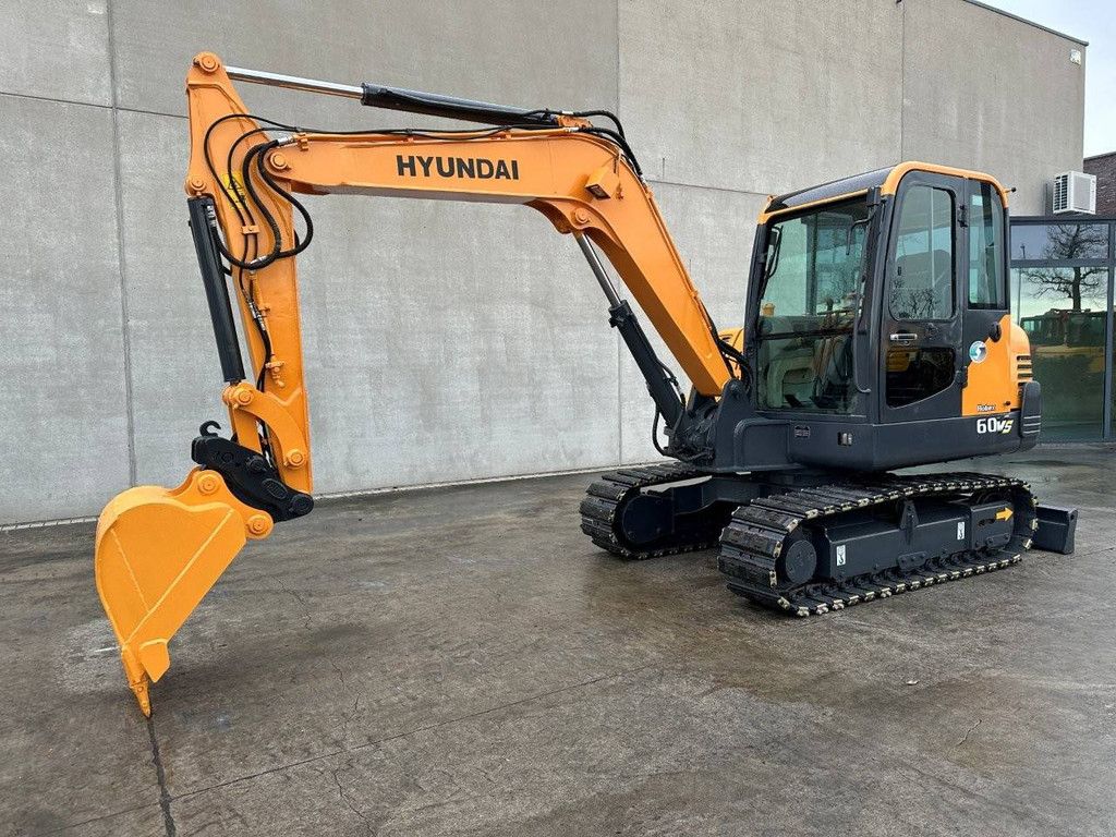 Rupsgraafmachine Hyundai R60VS Diesel 40.5kW 2018