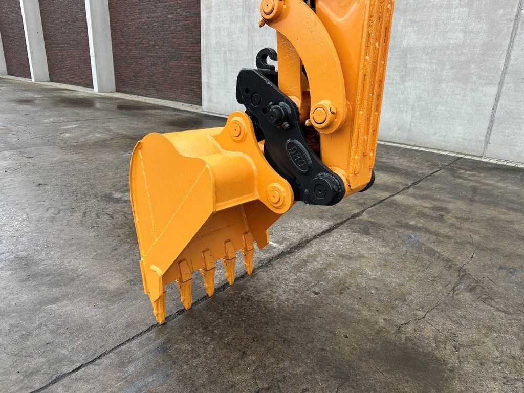 Rupsgraafmachine Hyundai R60VS Diesel 40.5kW 2018