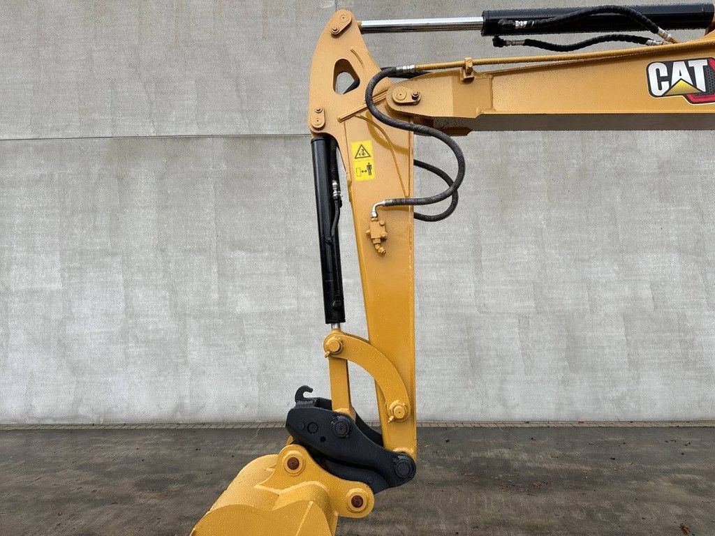 Raupenbagger Caterpillar 305.5E2 Diesel 34,1 kW 2017