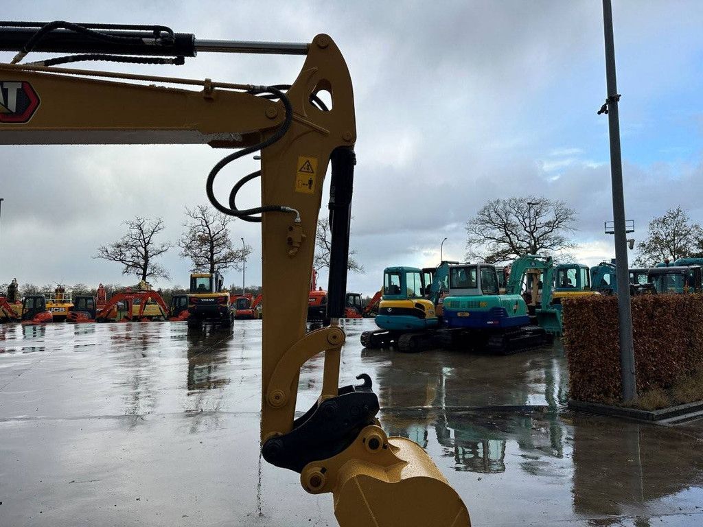 Raupenbagger Caterpillar 305.5E2 Diesel 34,1 kW 2017