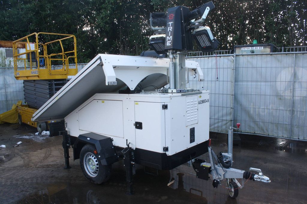 Light mast Trime X-Solar Electric/Solar panels 2022