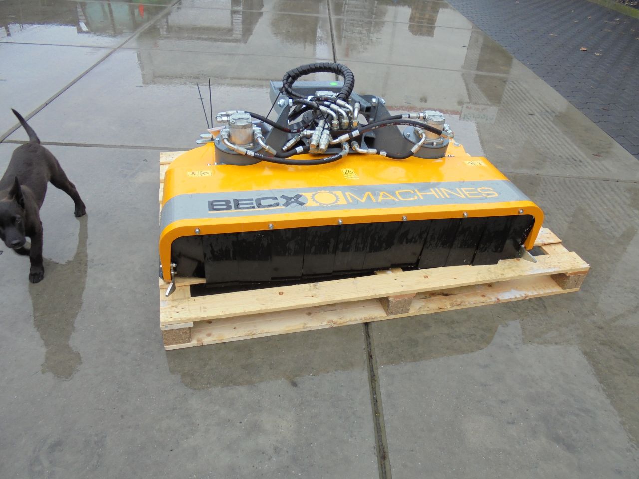 Div, nieuwe,becx HS131HR heggensnoeiers