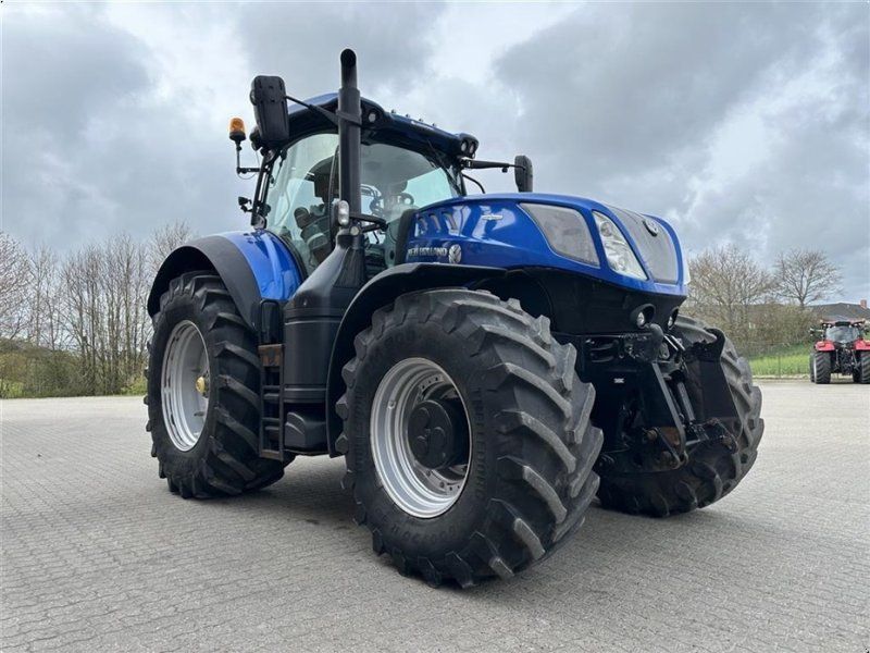 New Holland T7.315 HD BluePower