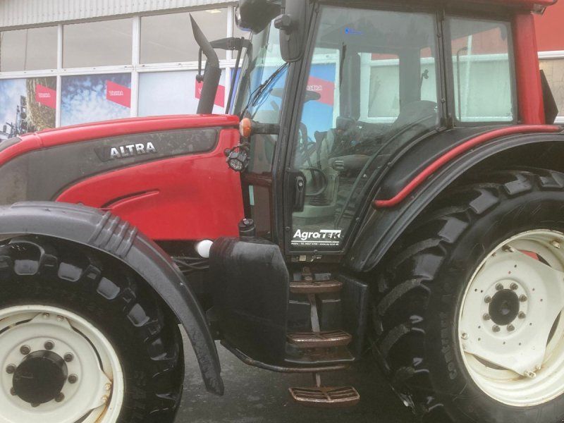 Valtra N121