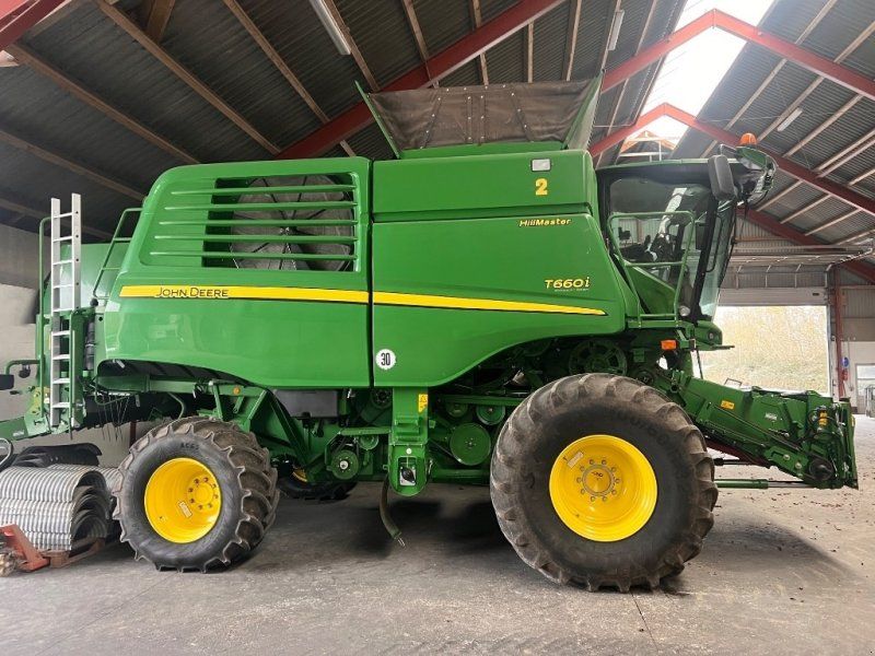 John Deere T 660 i