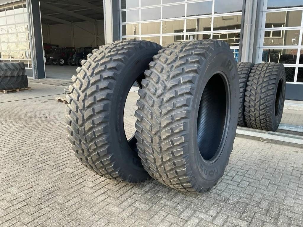 Nokian 650/65 R42 + 540/65 R30 TRI2
