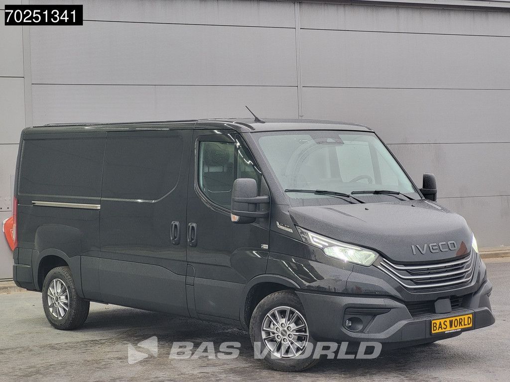 Iveco Daily 35S21 BPM VRIJ! 3.0L Automaat L2H1 210PK Laag Dak 2025-Model 3,5t Trekhaak ACC Navi LED Camera Parkeersensoren Euro6 L2 8m3 A/C Towbar