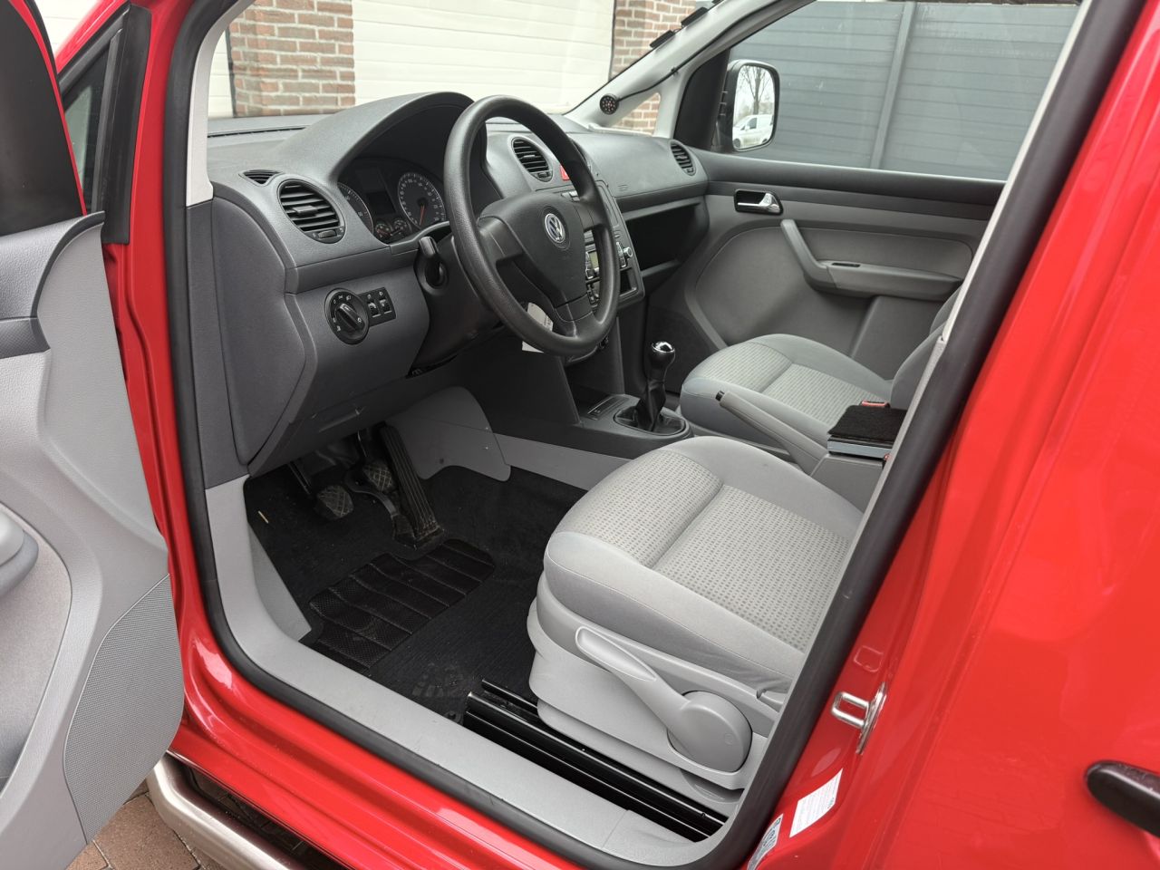 Uniek Volkswagen caddy 1.9 tdi 5 persoons met 5790km NAP