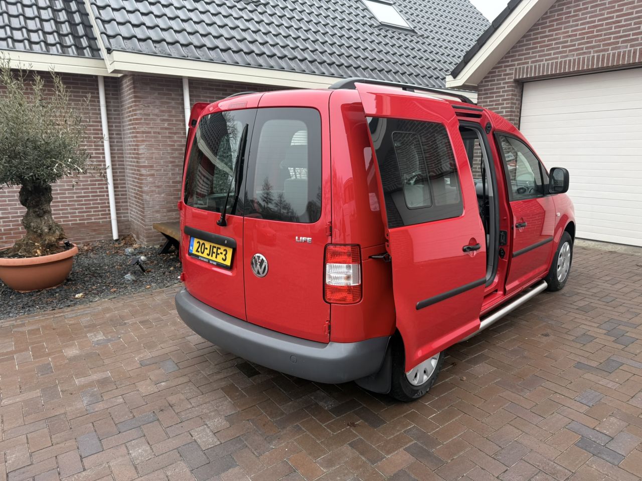 Uniek Volkswagen caddy 1.9 tdi 5 persoons met 5790km NAP