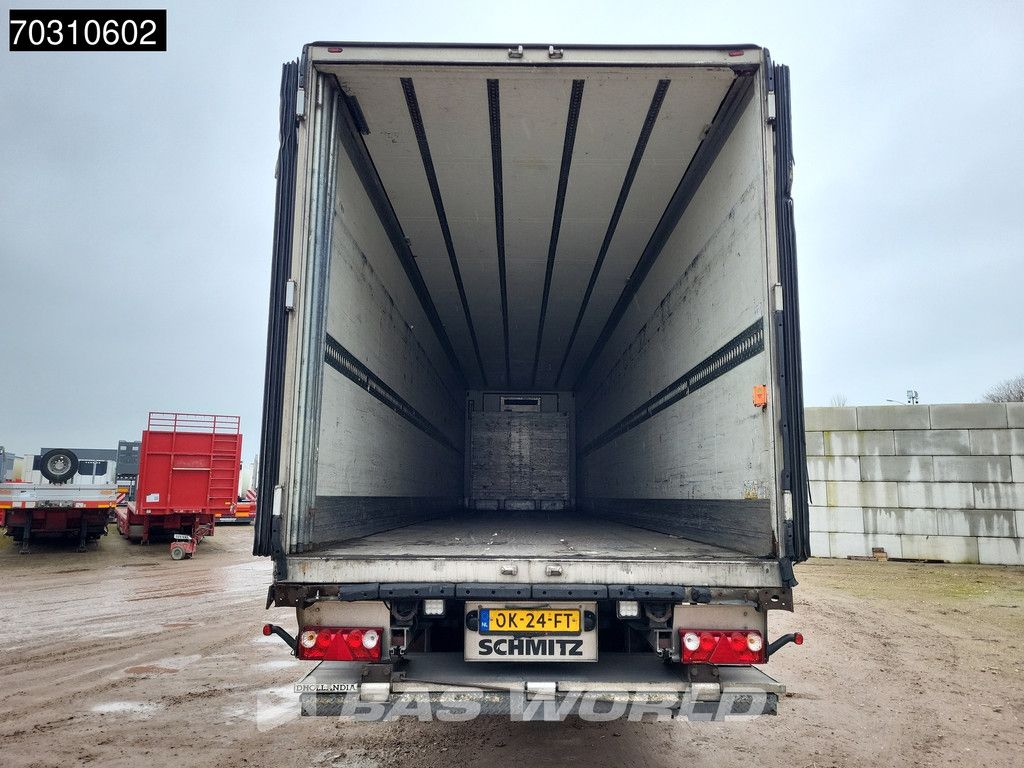 Schmitz SKO24 Tailgate Lifting Axle Flower Width