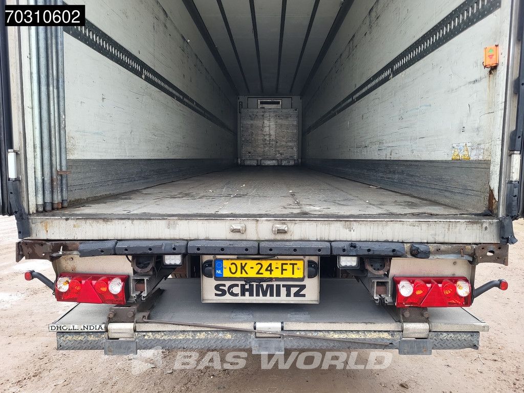 Schmitz SKO24 Tailgate Lifting Axle Flower Width