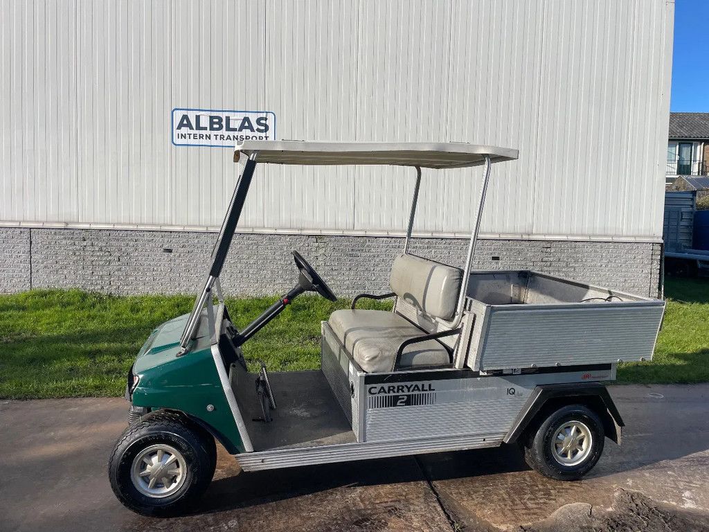 Clubcar Carryall 2 utility Golfcar met ruime laadbak en kenteken