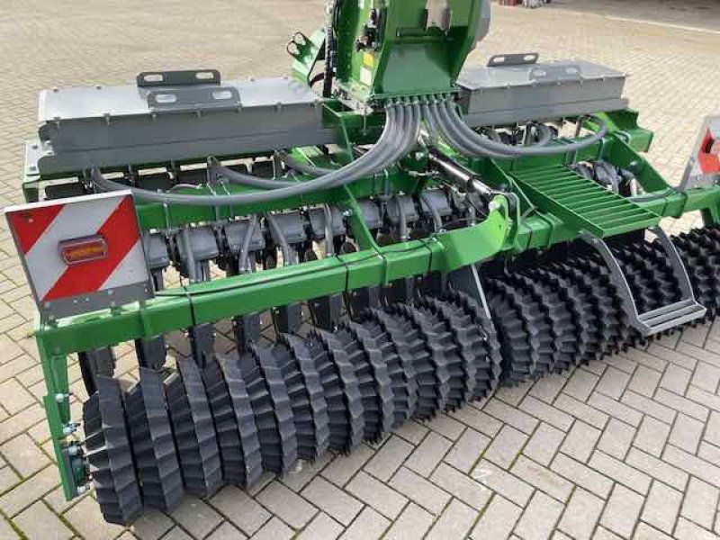 Voratek Schlitzdrillmaschine, Nachsaatgerät GPS, Scheibenschar