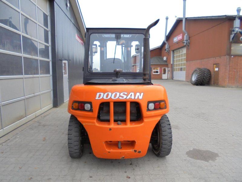 Doosan D60S-5
