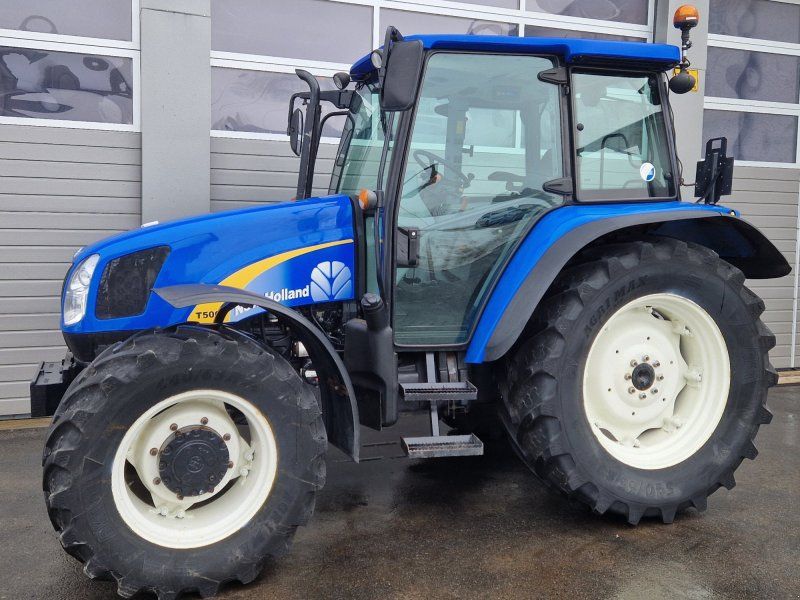 New Holland T5050