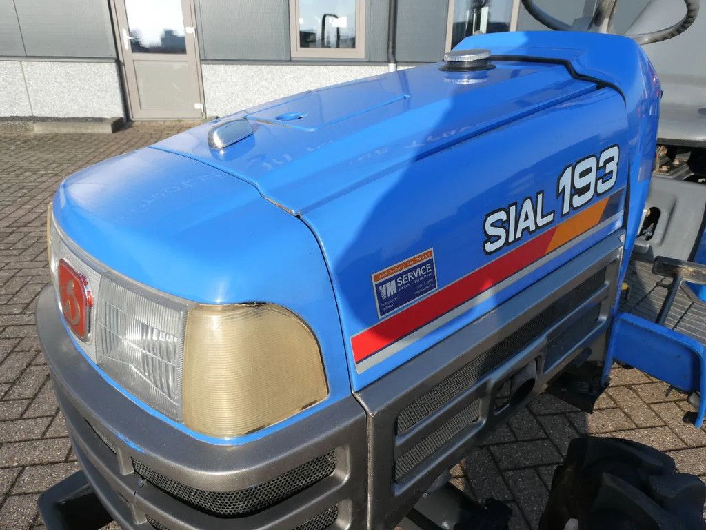 Iseki Sial 193 4wd / 0922 Draaiuren / Stuurbekrachtiging