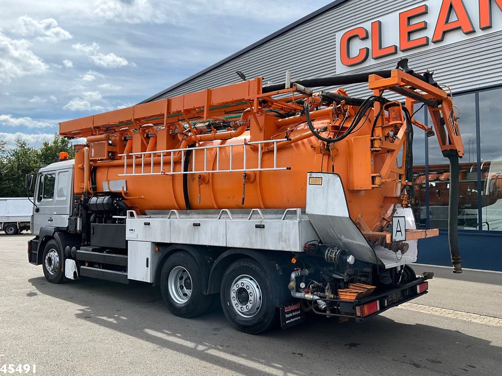 MAN 26.400 Kroll 14.5m³ kolkenzuiger Euro 2 Manual Gearbox