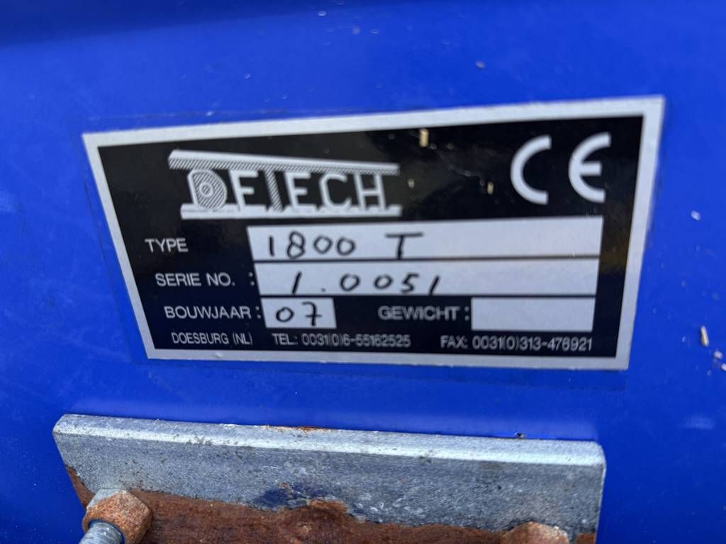 AP - DETECH 1800T zaagsel instrooibak