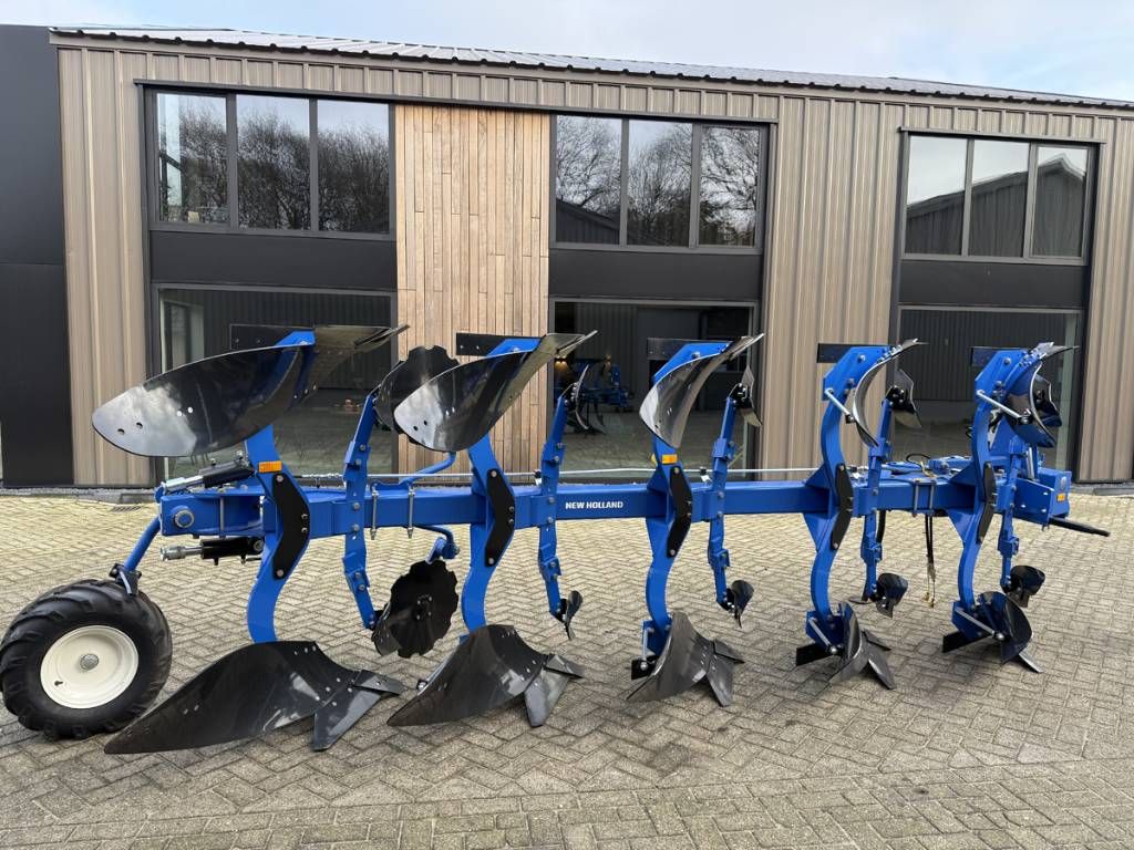 New Holland Overum PM 5980 AX ploeg