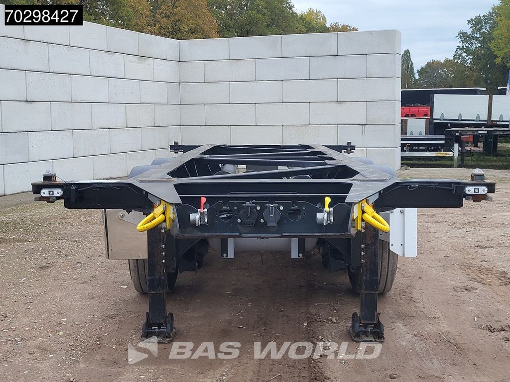 Van Hool 3 assen Liftachse ADR 20ft