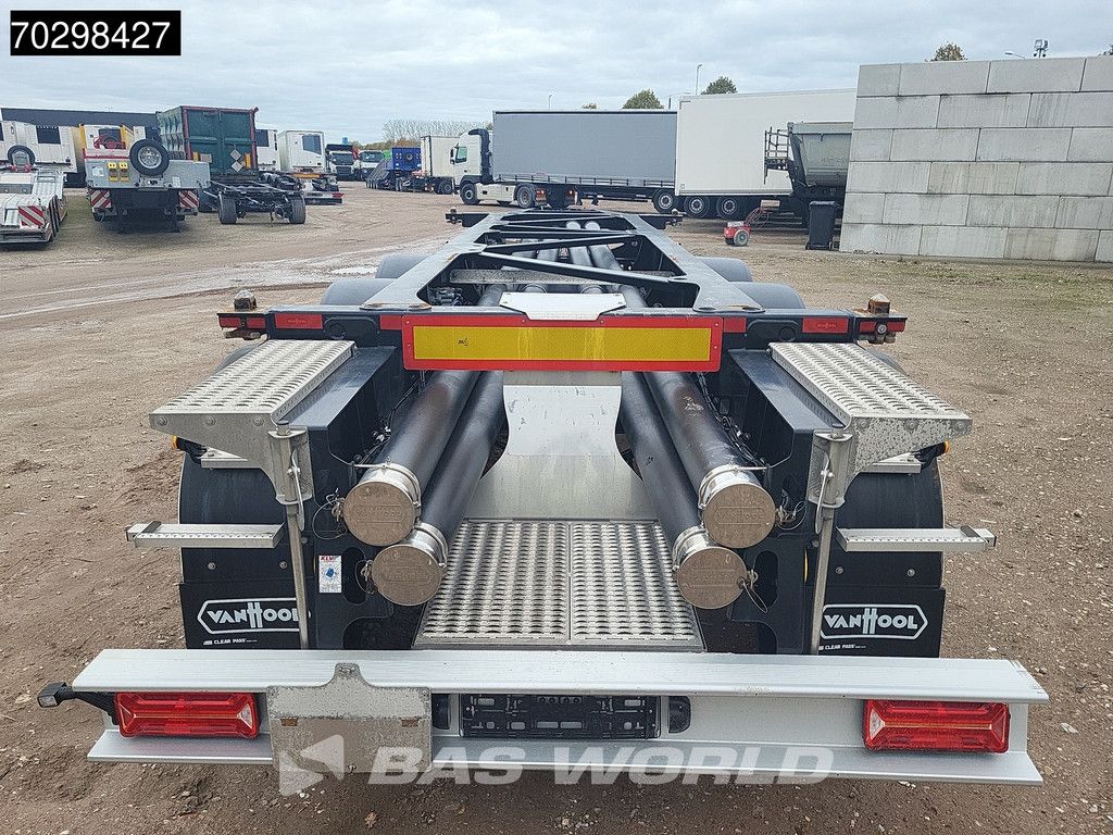 Van Hool 3 assen Liftachse ADR 20ft