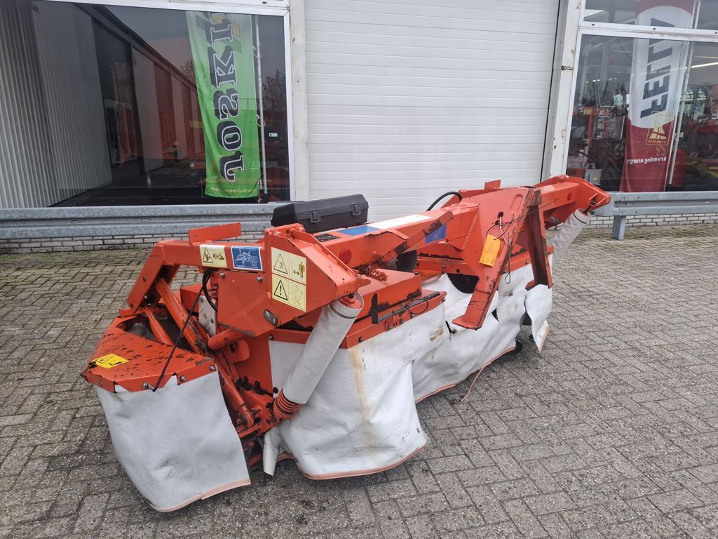 Kuhn GMD 702 F-FF