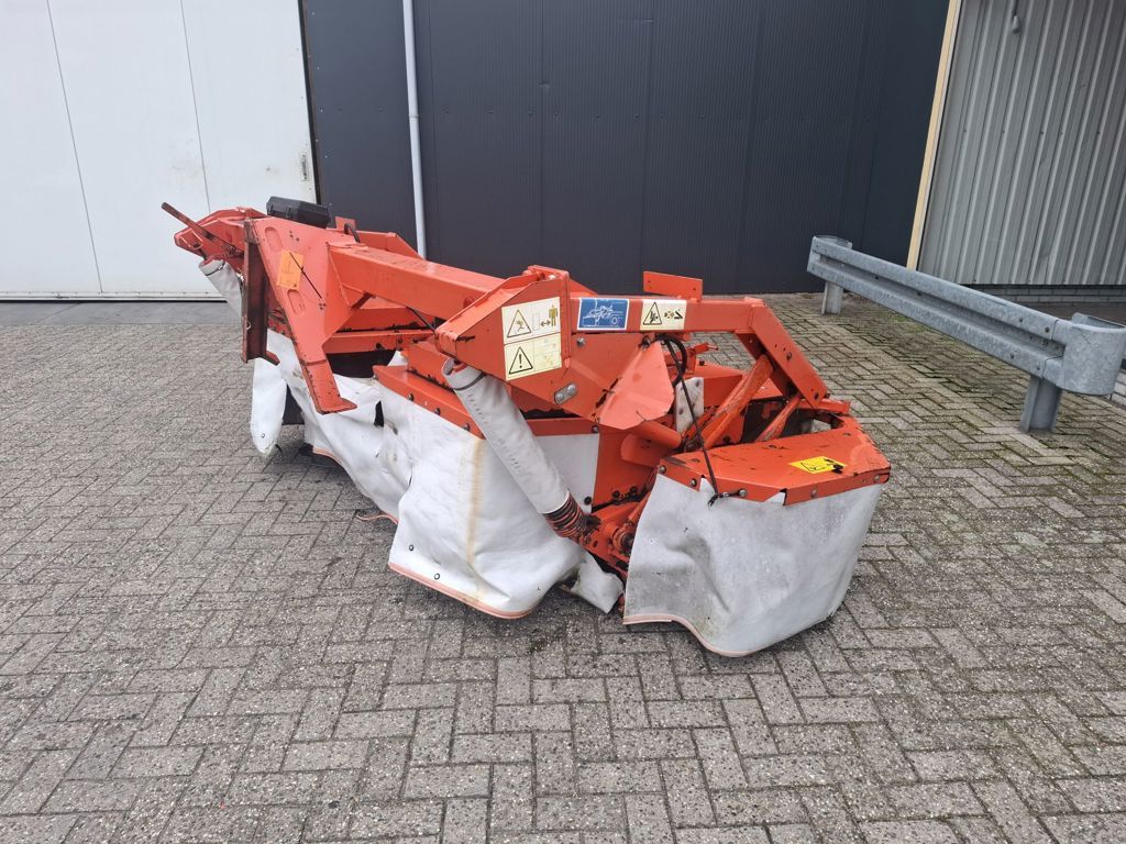 Kuhn GMD 702 F-FF