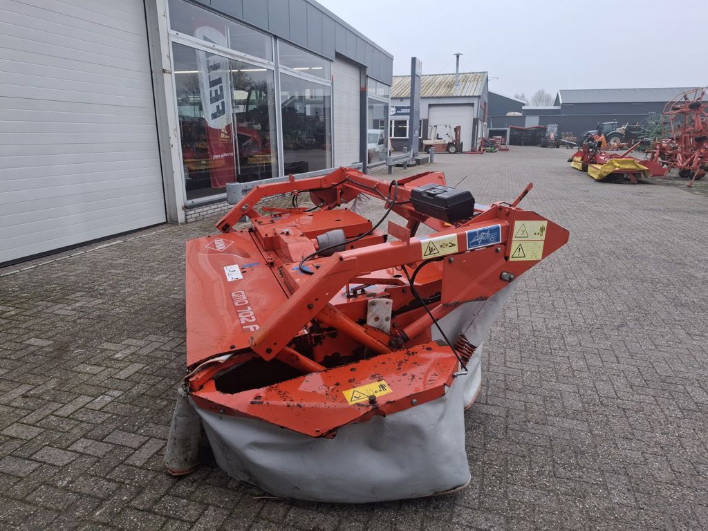 Kuhn GMD 702 F-FF
