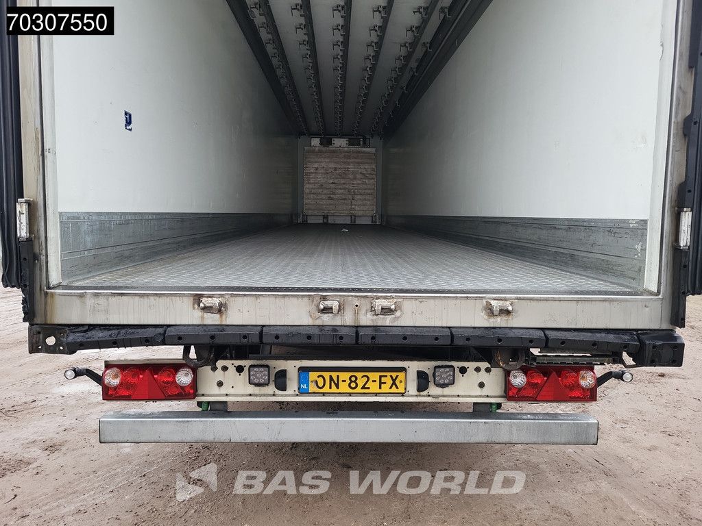 Schmitz SCB*S3B 3 axles TUV 03/26 Meat Hang