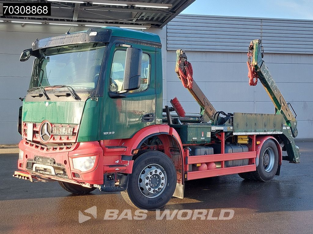 Mercedes Arocs 1833 4X2 Meiller Ak 12 LT skiploader Steelsuspension Big-Axle Automatic Euro 6