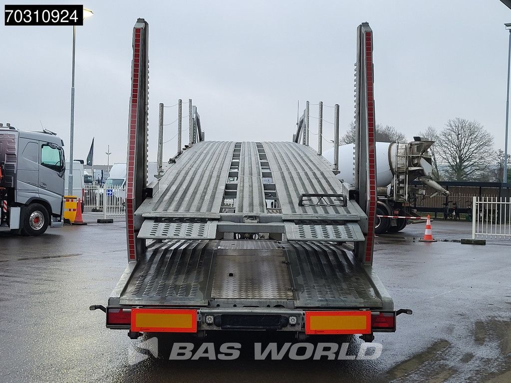 Vega SAF Transporter