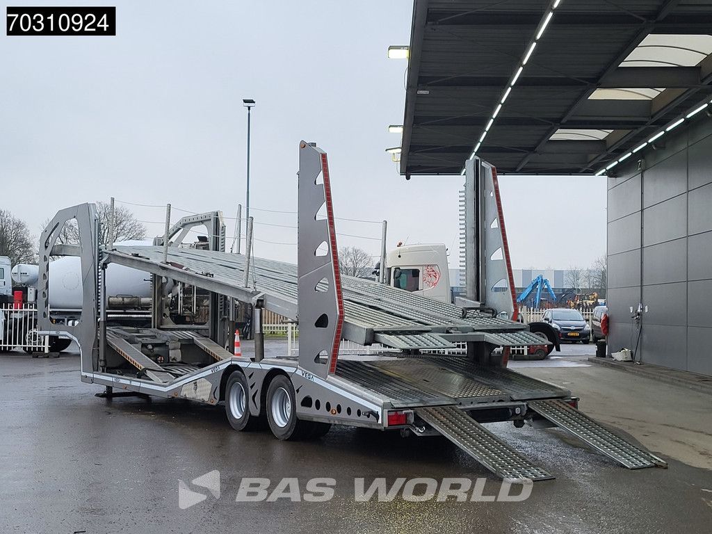 Vega SAF Transporter