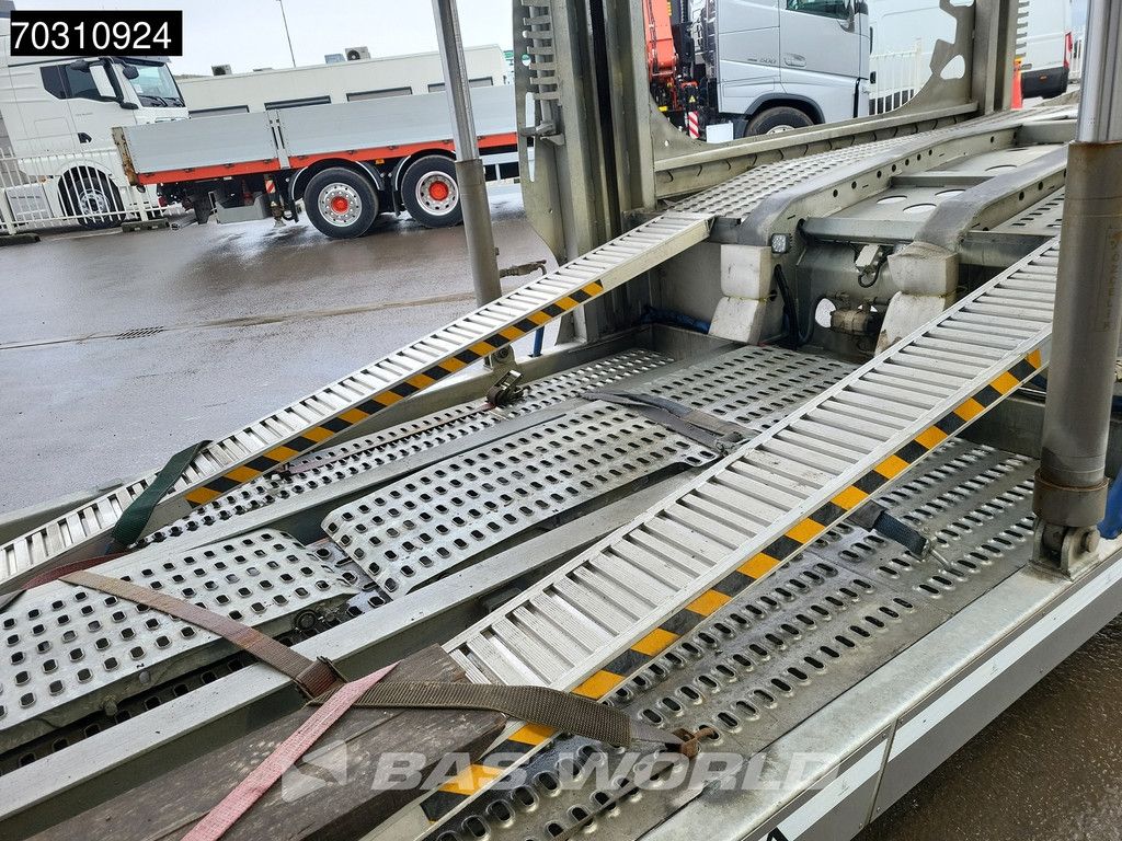 Vega SAF Transporter