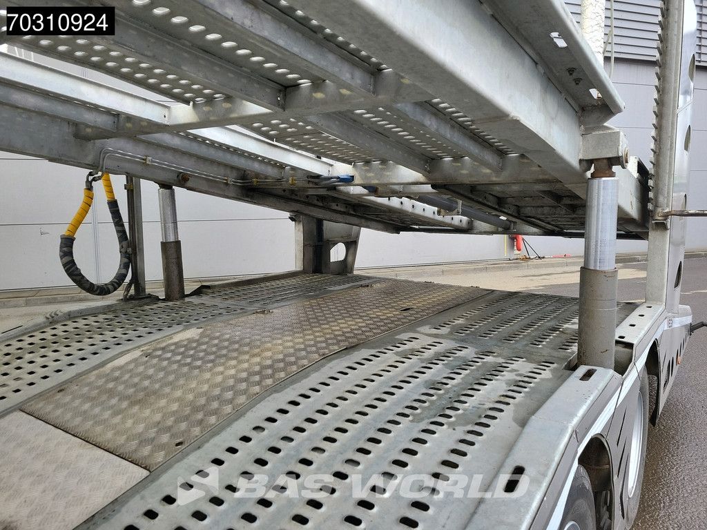 Vega SAF Transporter