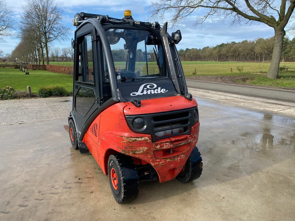Linde h25t-01