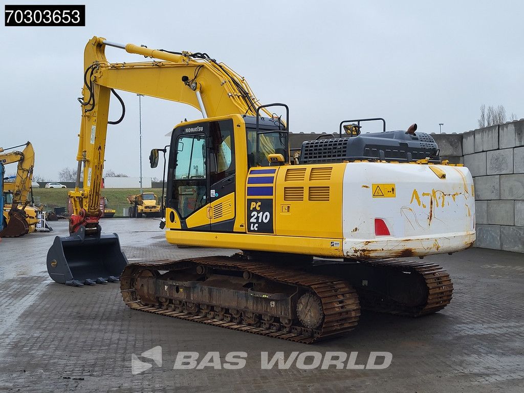 Komatsu PC210 LC-11E0