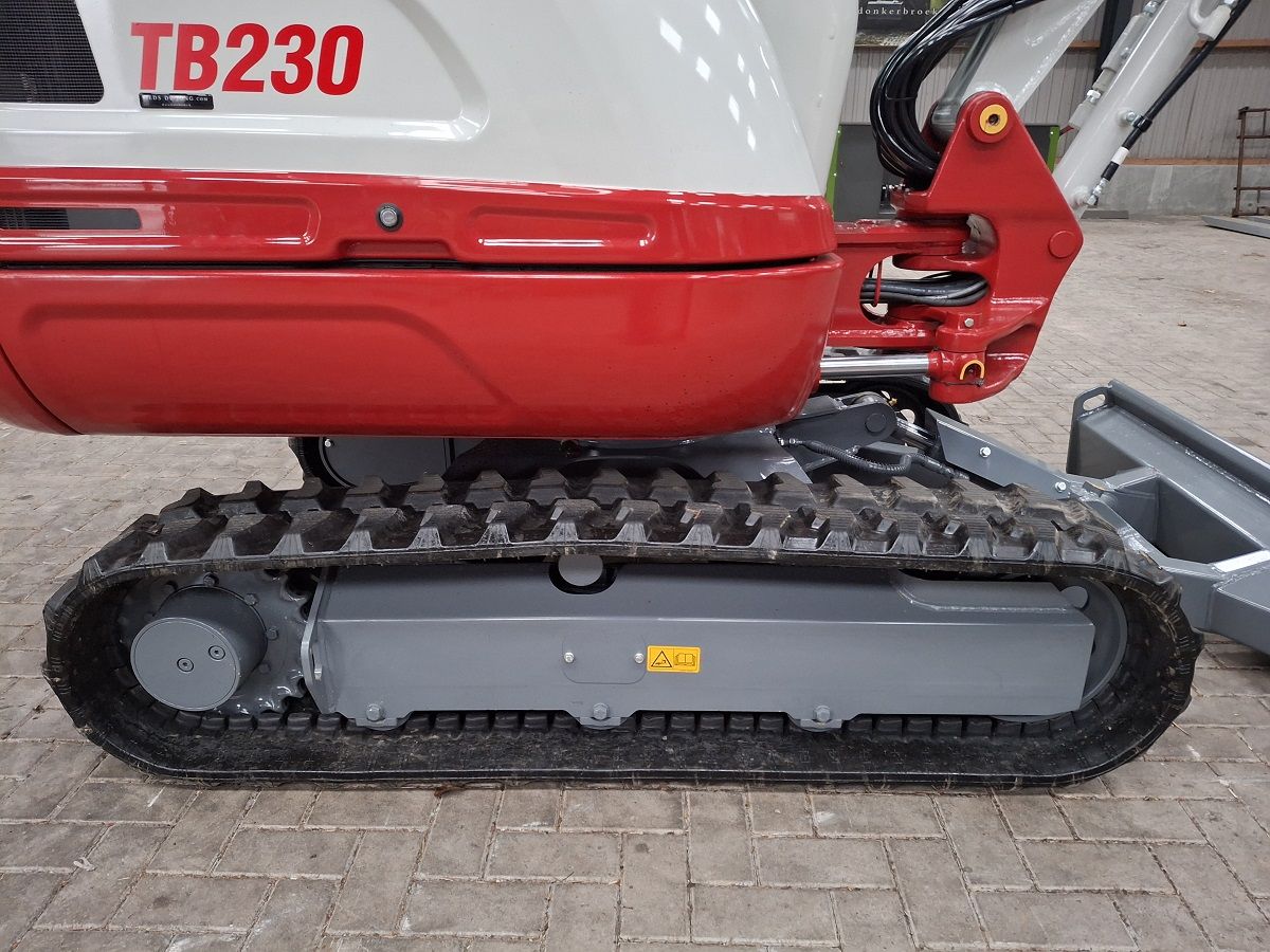 Takeuchi TB230 minigraver, minikraan, BJ2026, 3 stuks, Nieuw!