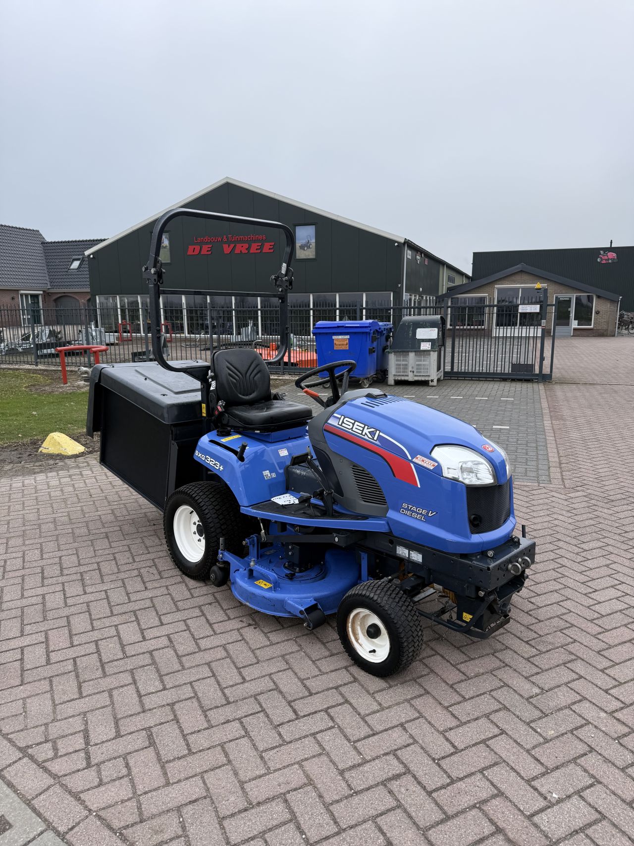 Iseki sxg323 laaglossend