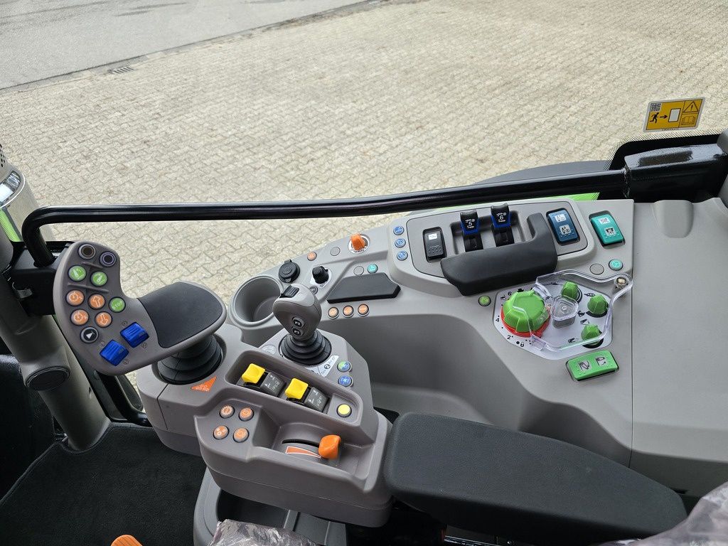 Deutz-Fahr 6125 C TTV